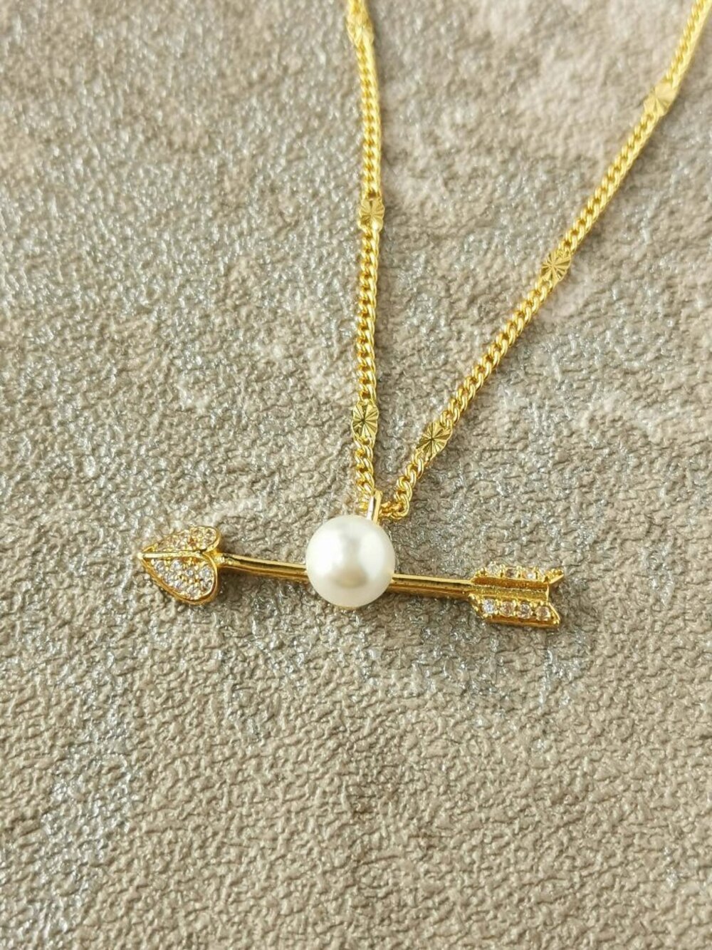 Kate Spade Gold Pearl Love Game Arrow Necklace Genuine